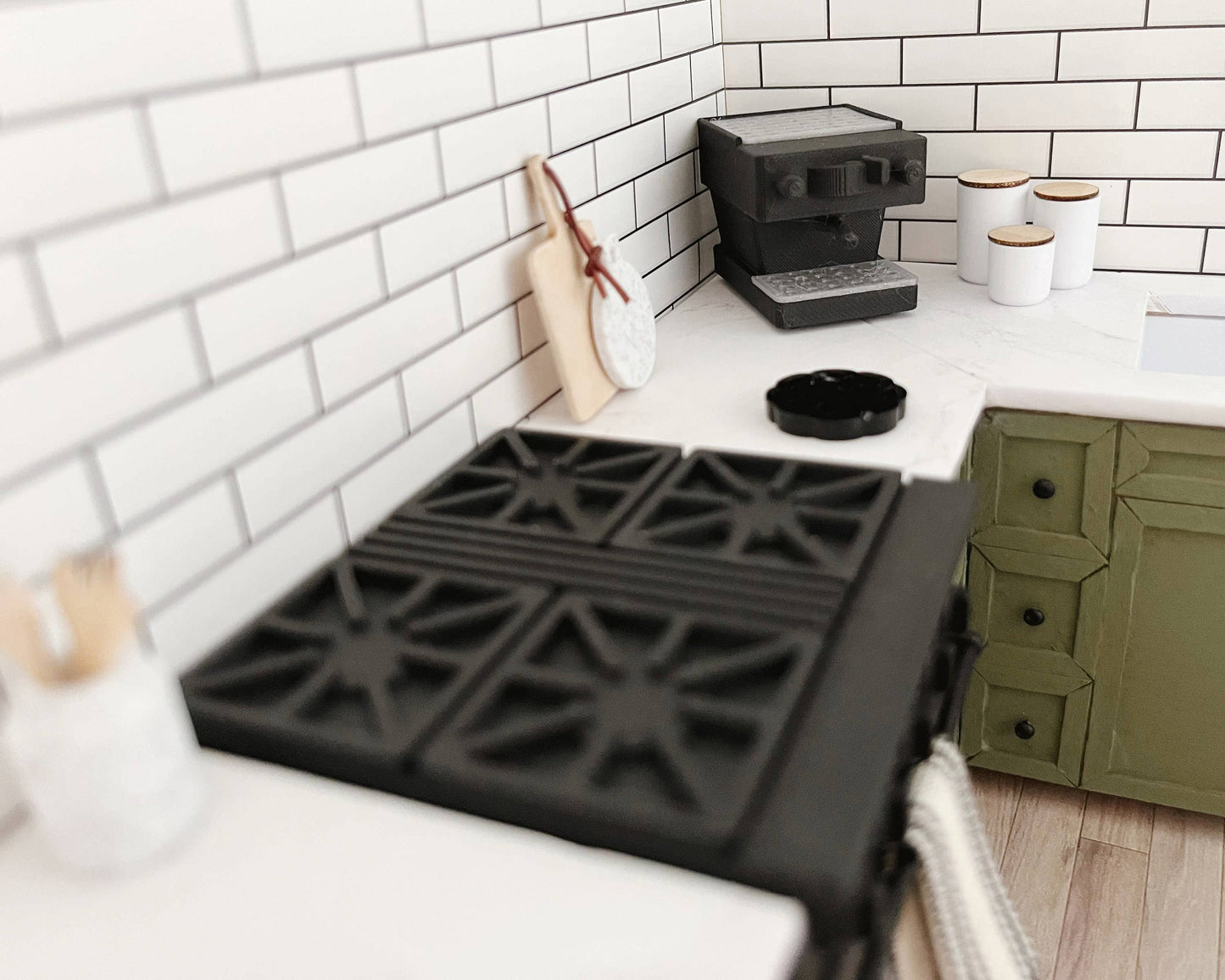 Miniature Kitchen Set