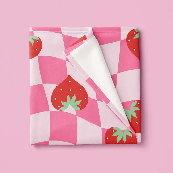 Strawberry Heart Checkboard Fleece Blanket