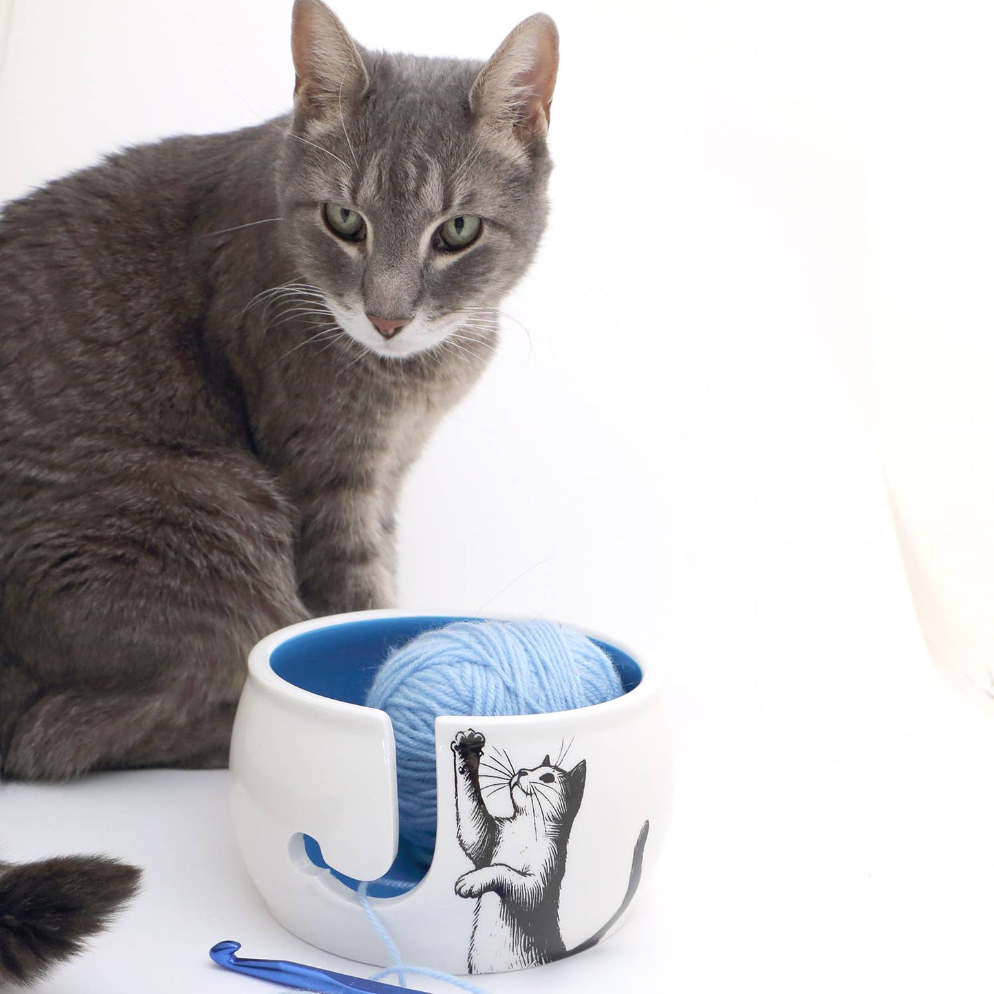 Cat Paw yarn bowl, cat yarn bowl, crochet and knitting gifts