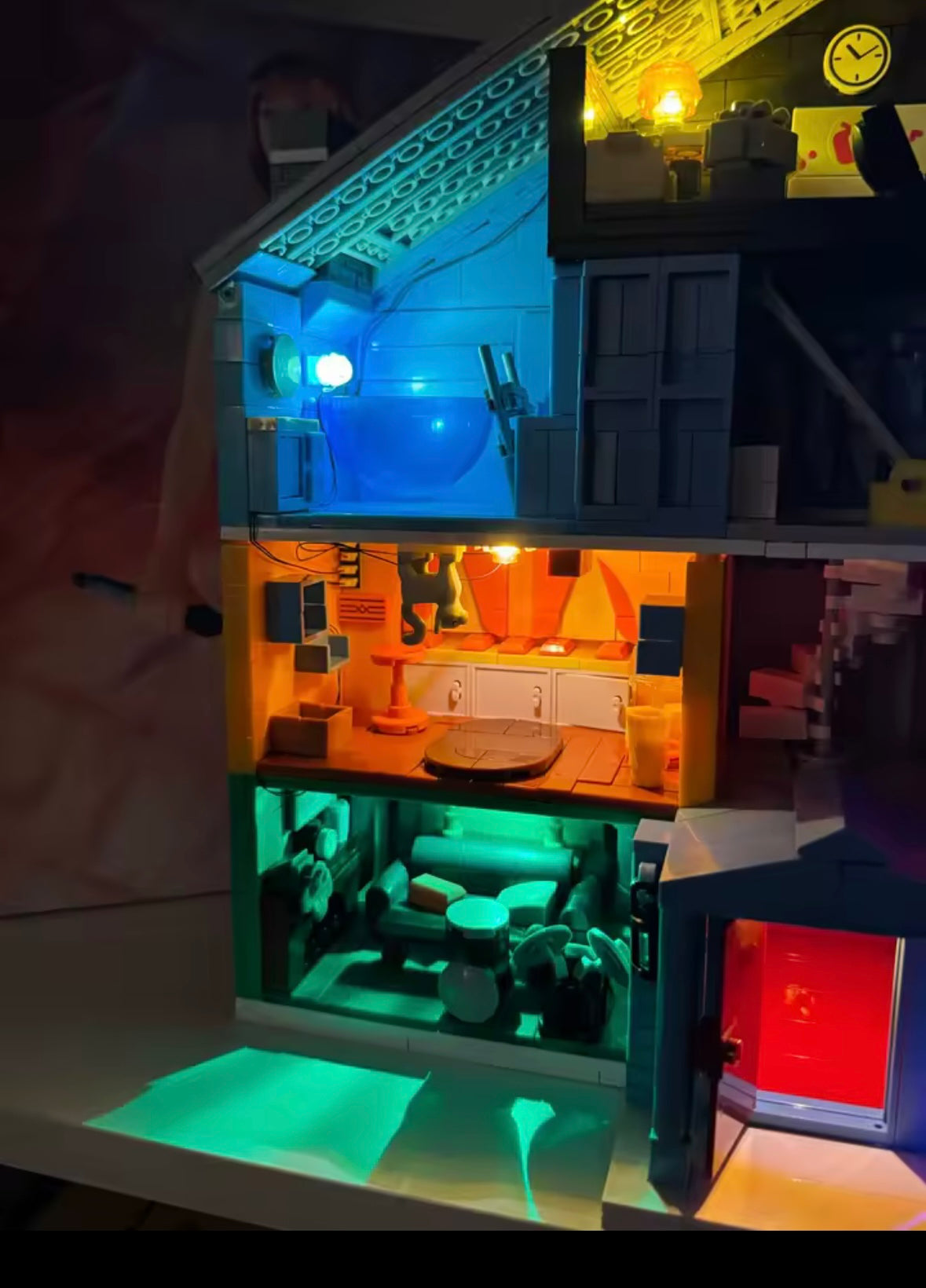 Build Your Own Taylor Swift Lover House