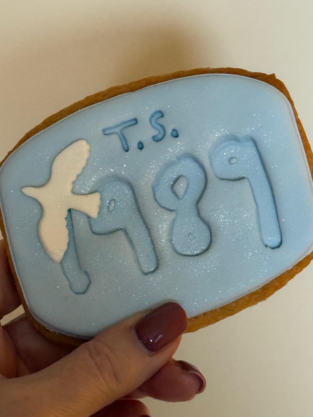 August Coffee Bar Biscuits