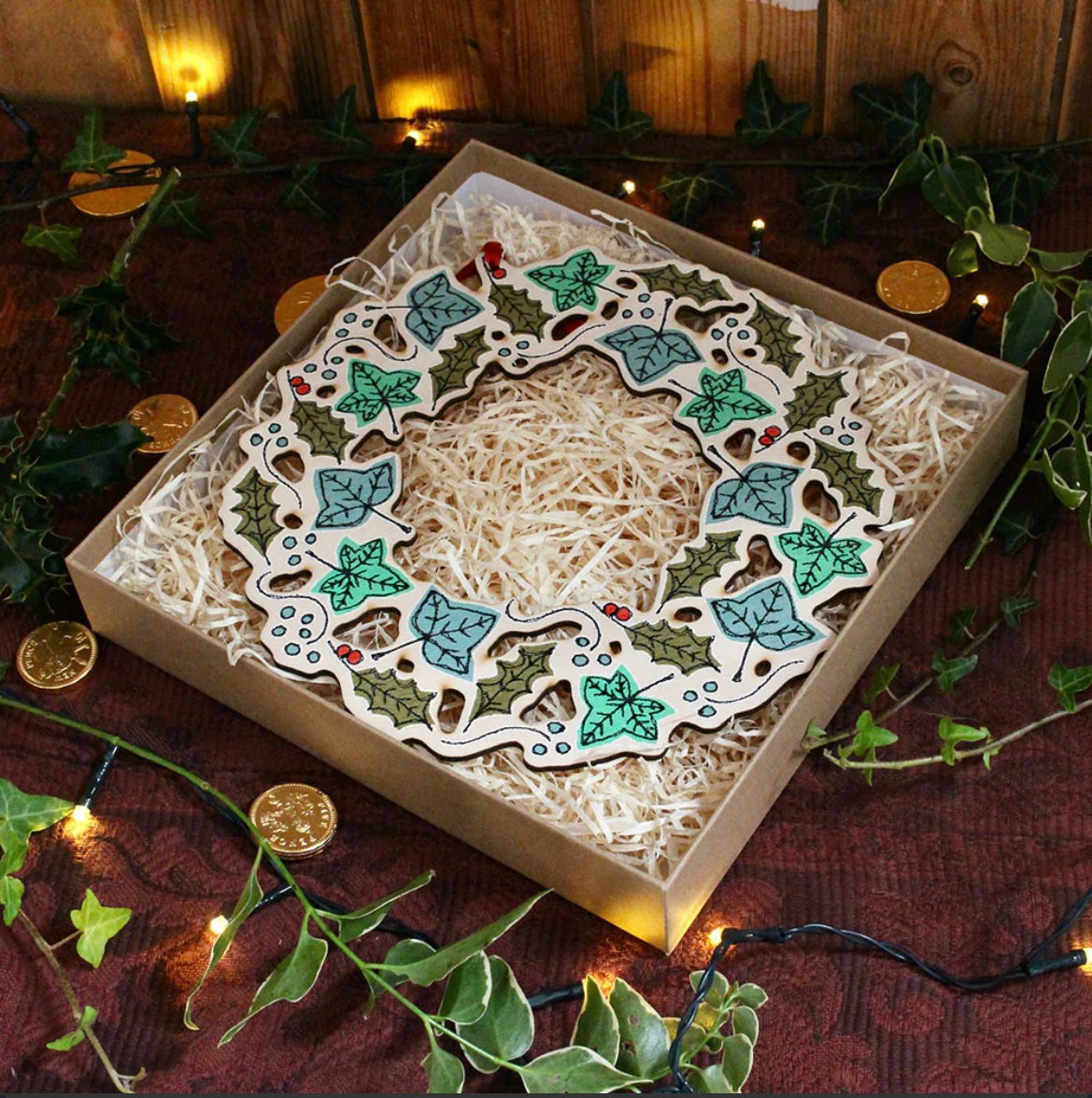 Poppy Treffry Christmas Wooden Wreath