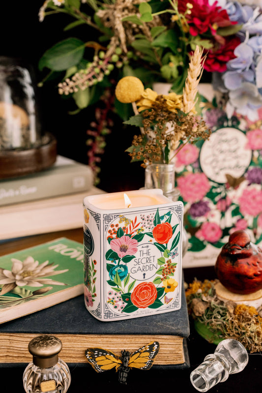 Book Candle - The Secret Garden