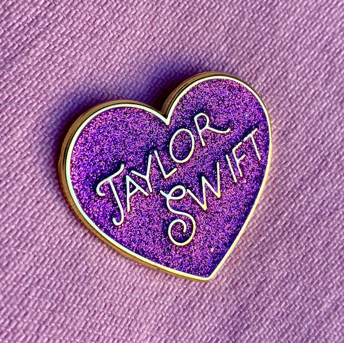 Taylor Swift Glitter Pin