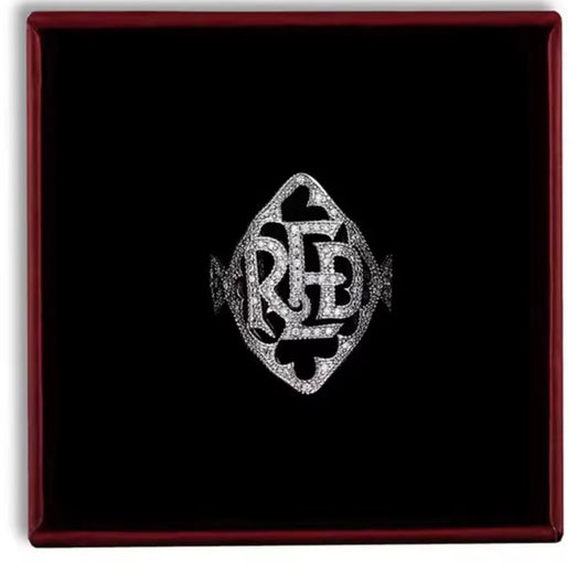 Red Album Ring 💍