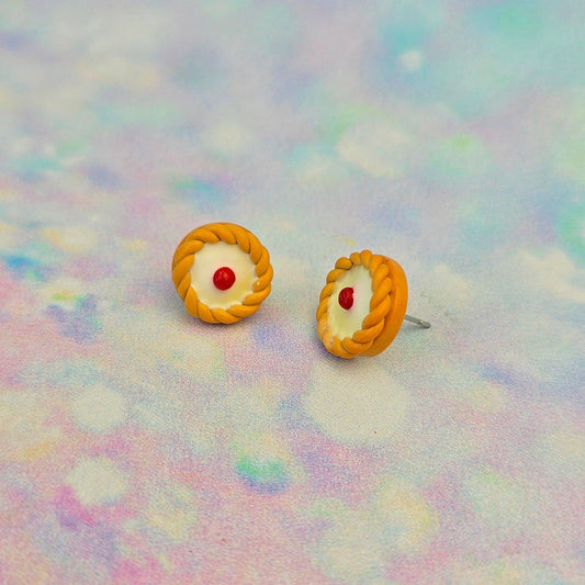 Bakewell Tart Studs