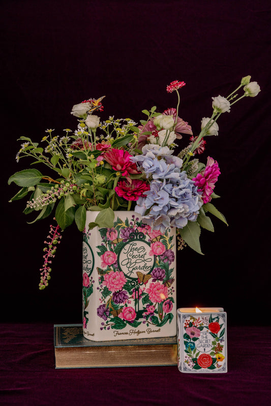 Large Book Vase - The Secret Garden 2