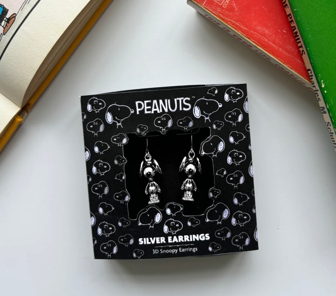Peanuts Snoopy Earrings