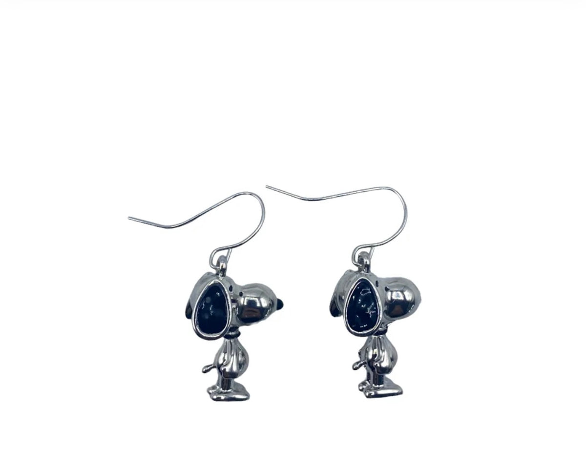 Peanuts Snoopy Earrings