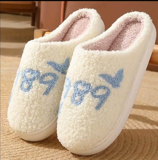 1989 - Taylor Swift Themed Plush Slippers