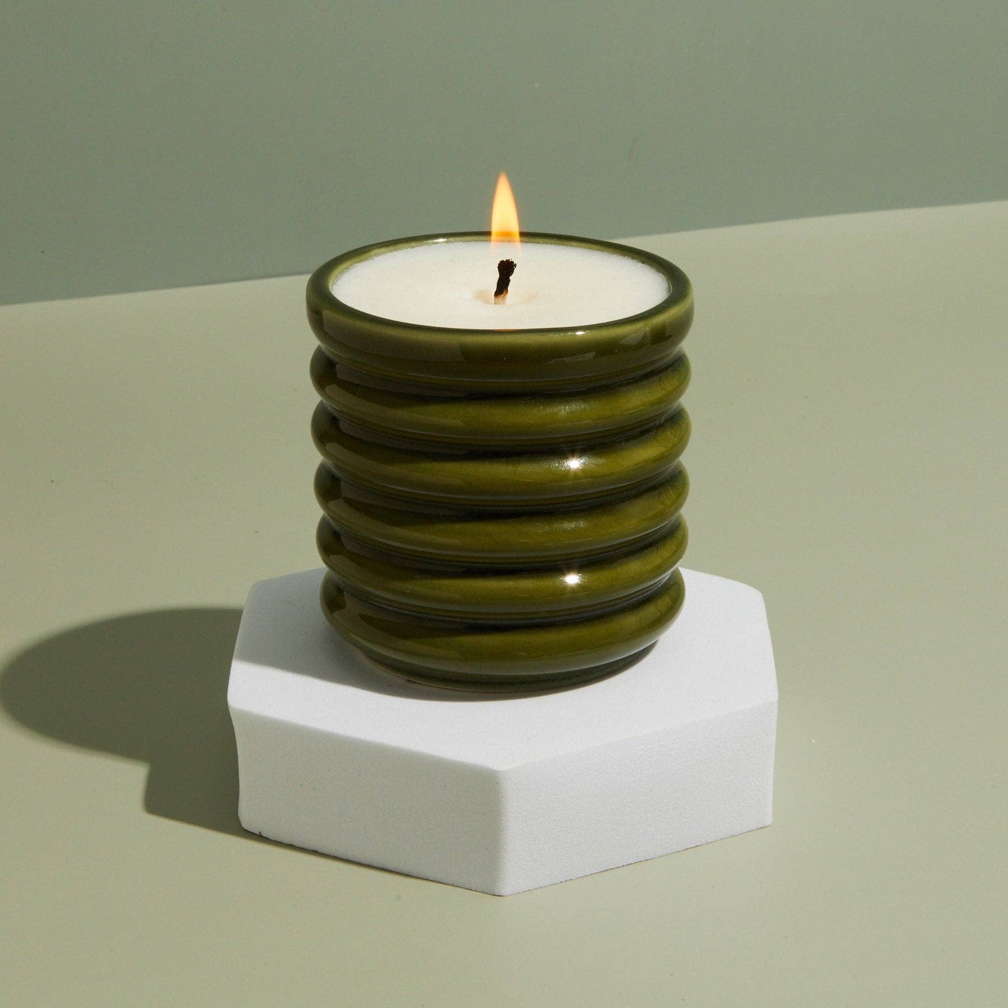 Contemporary Kiln Olive Candle - Elderflower & Coconut