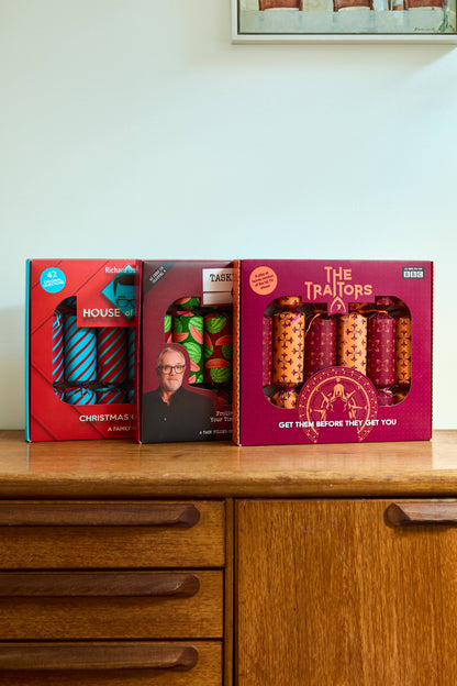 Official The Traitors Christmas Crackers - Set of 6