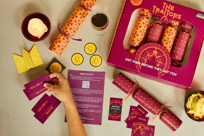 Official The Traitors Christmas Crackers - Set of 6